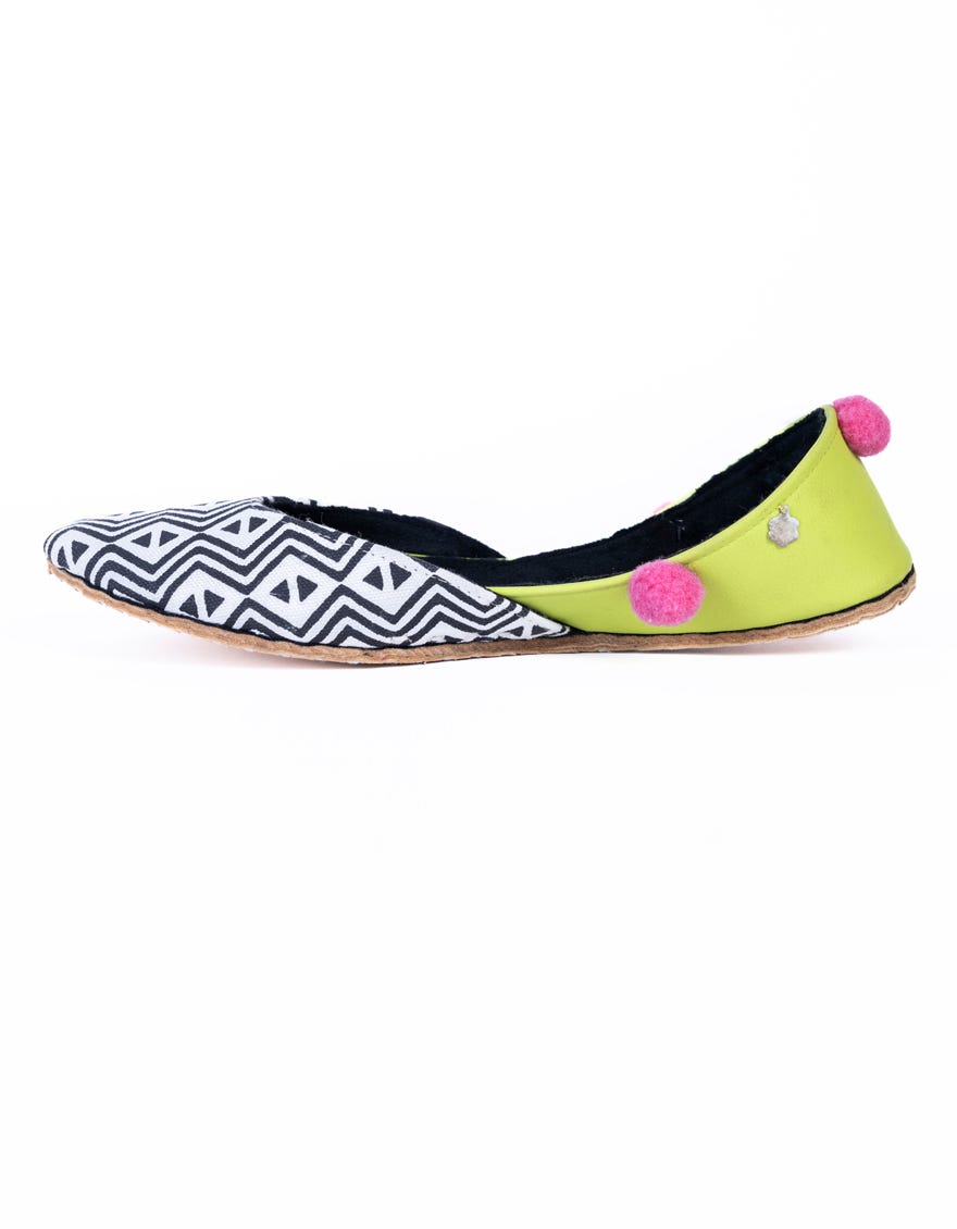 BLACK WOMEN FOOTWEAR | JJ-LKH-24-303