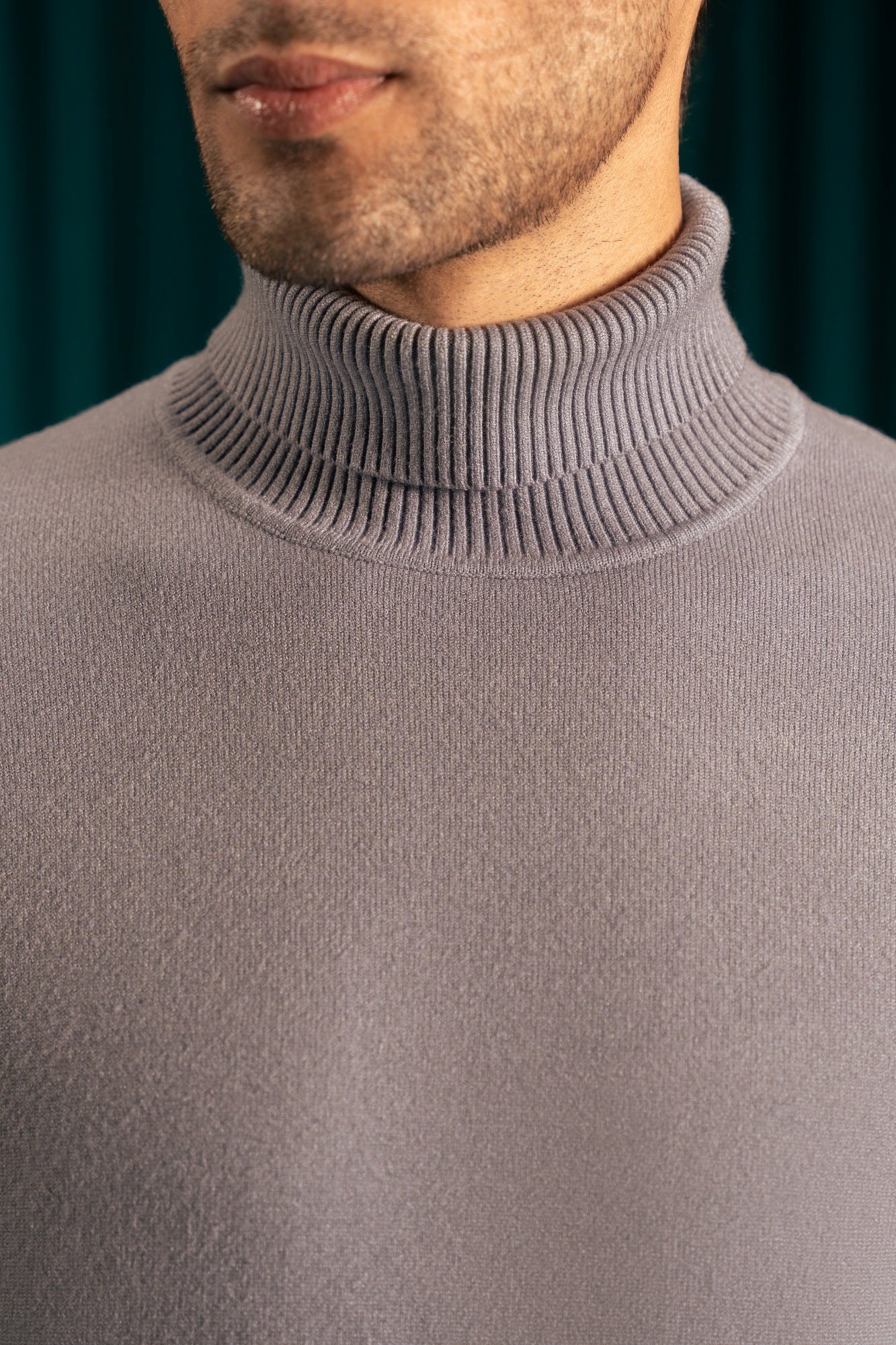 Light Grey Turtleneck Sweater | Cc Swt 0036