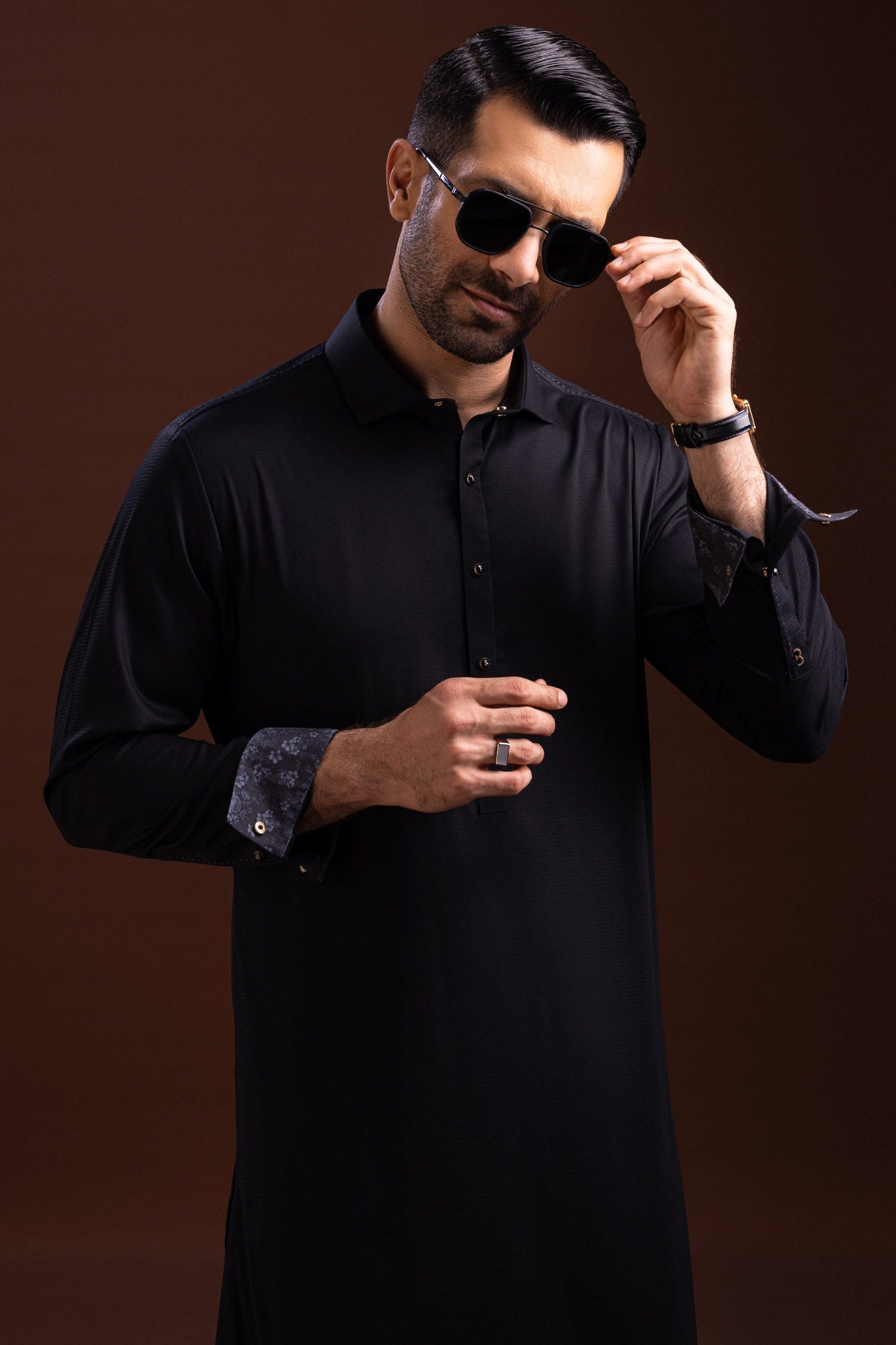 Vanderhoof - Black Cotton Kameez Shalwar