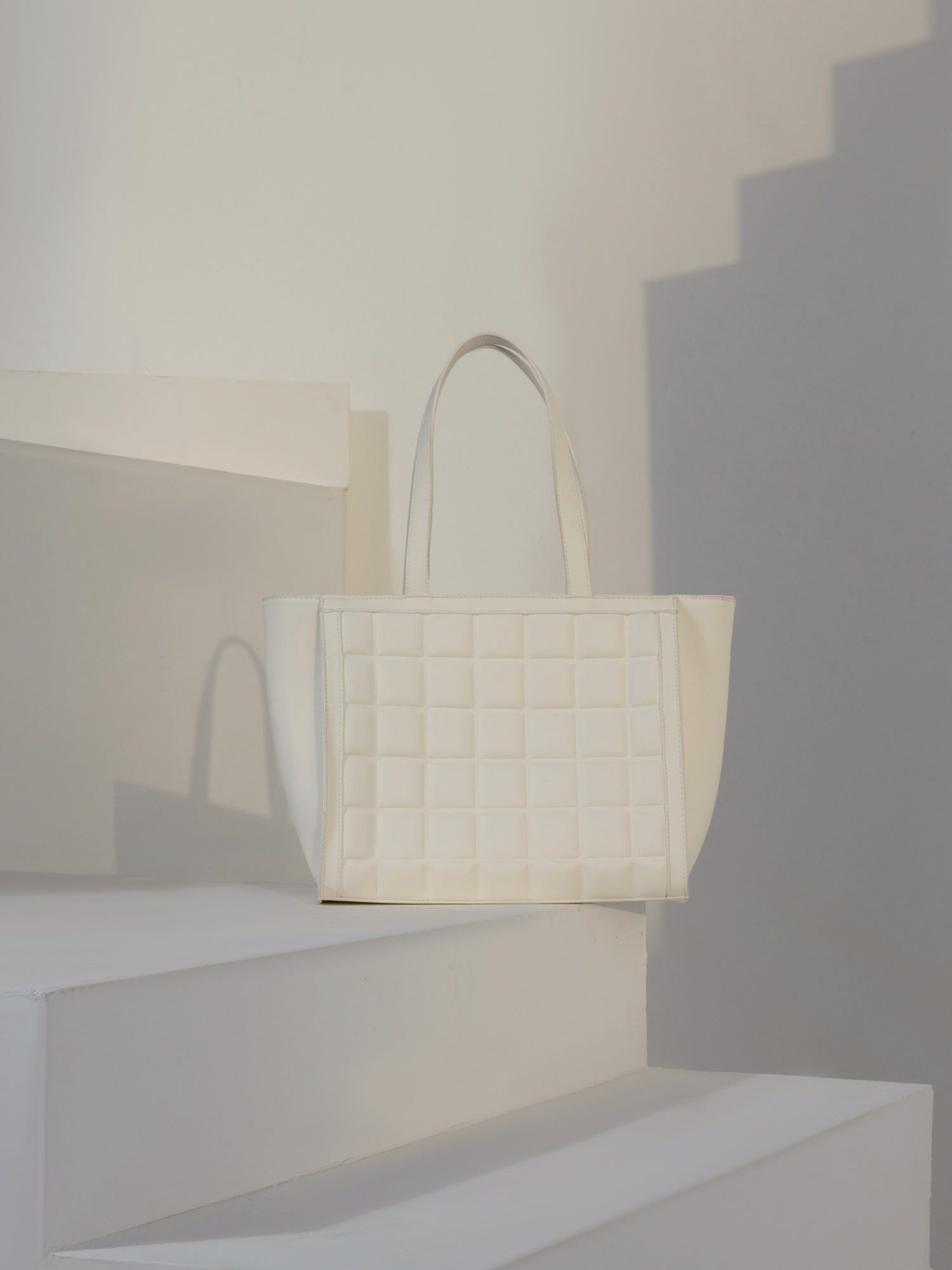 WHITE SIDE BAG