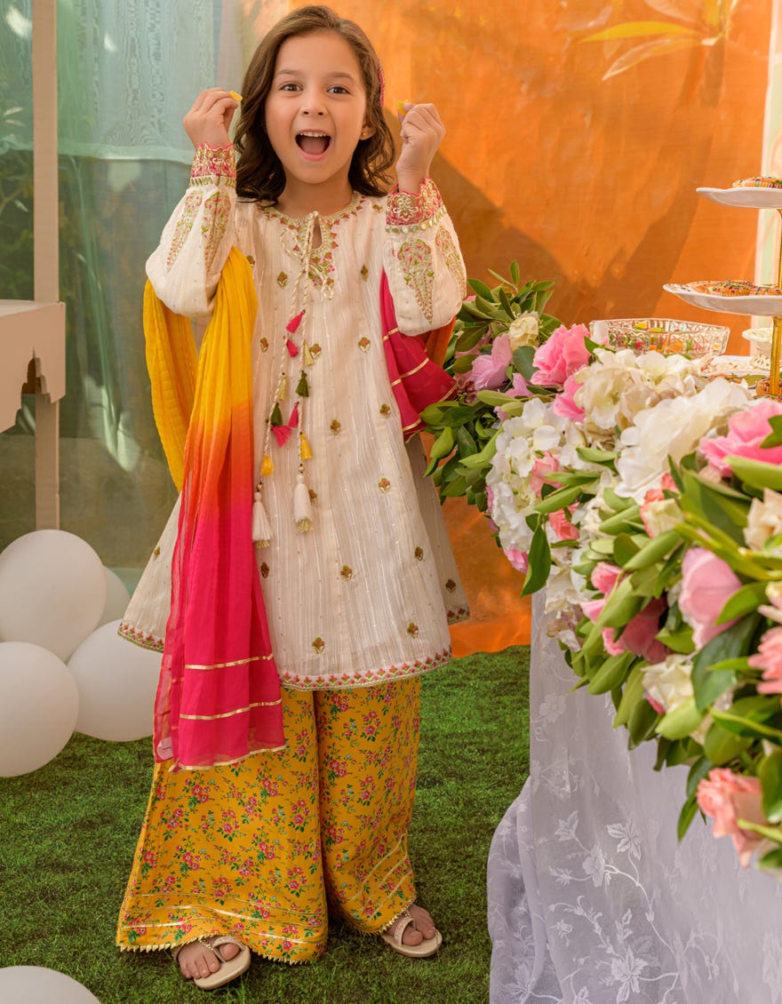Baby girl shop mehndi dresses 2019